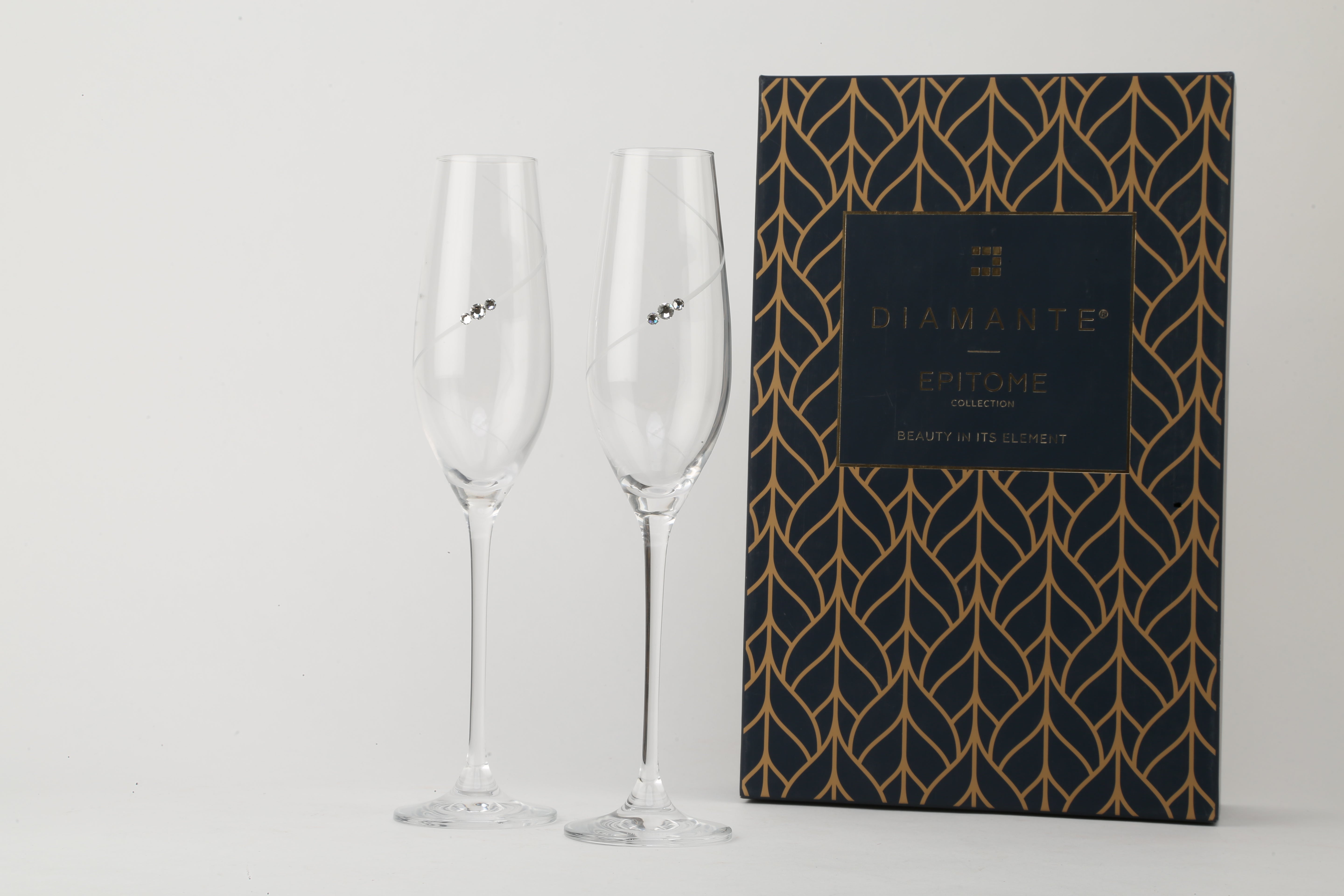 Diamante | Silhouette .