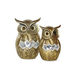 Golden owl ornament exudes luxury accents