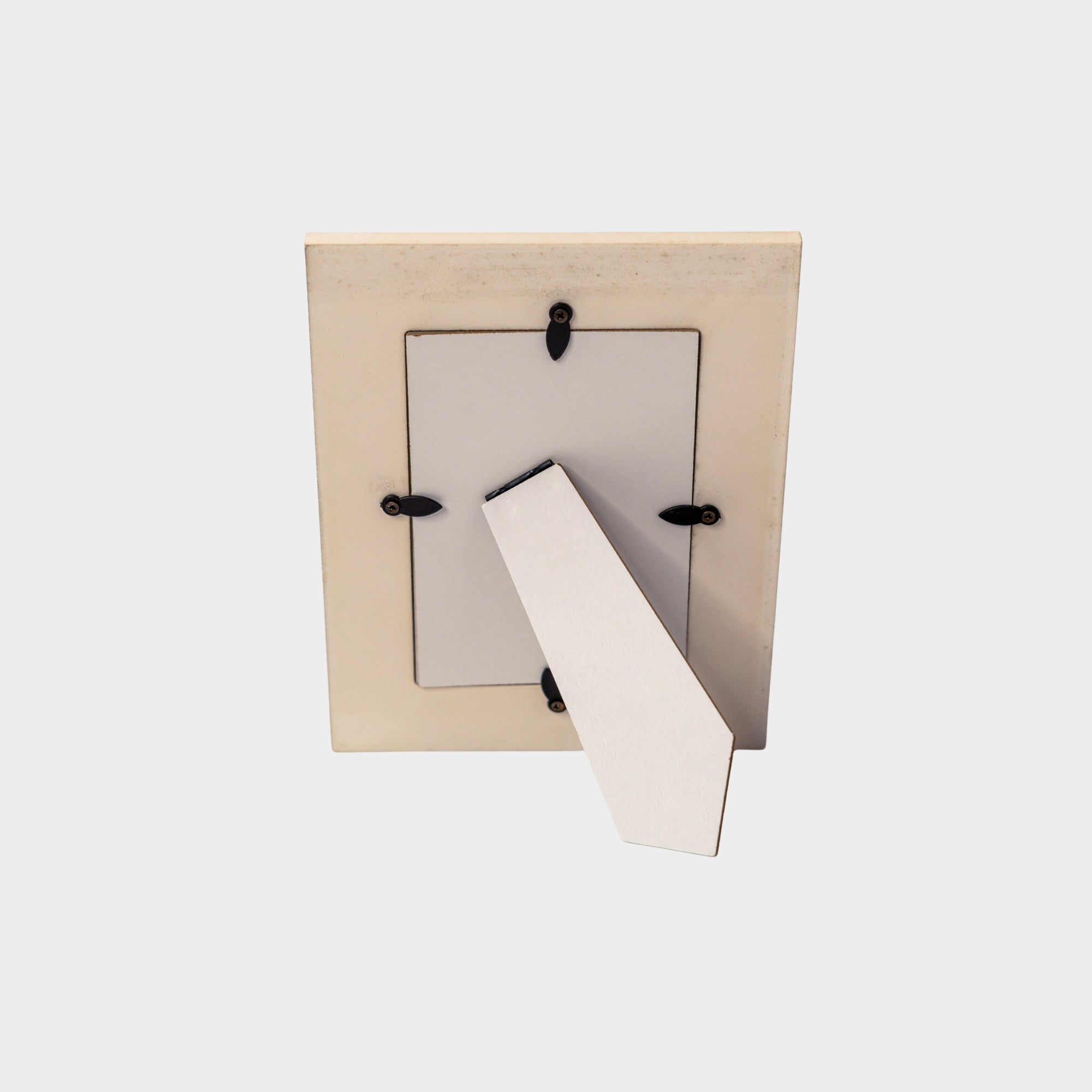 Resin Photo Frame with Real Shell Embellishments.