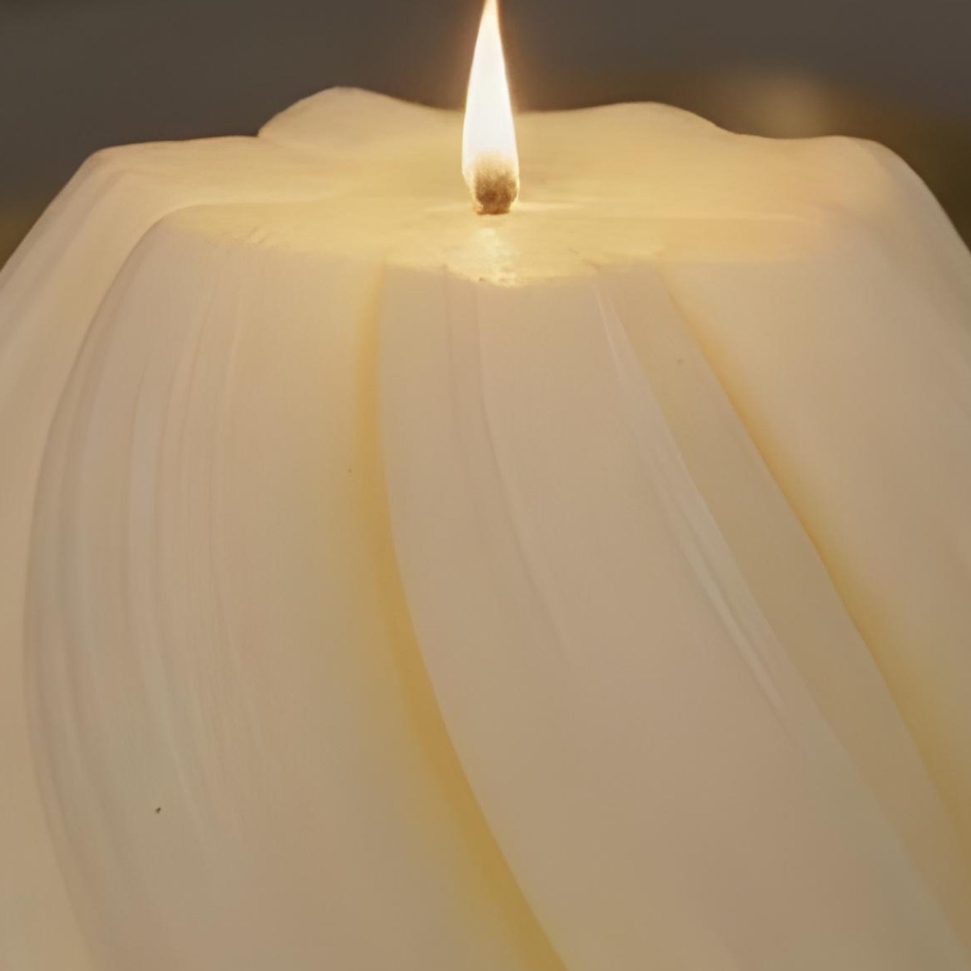 Swirl Soy wax Candle for home decor.